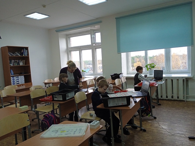 Собираем роботов.